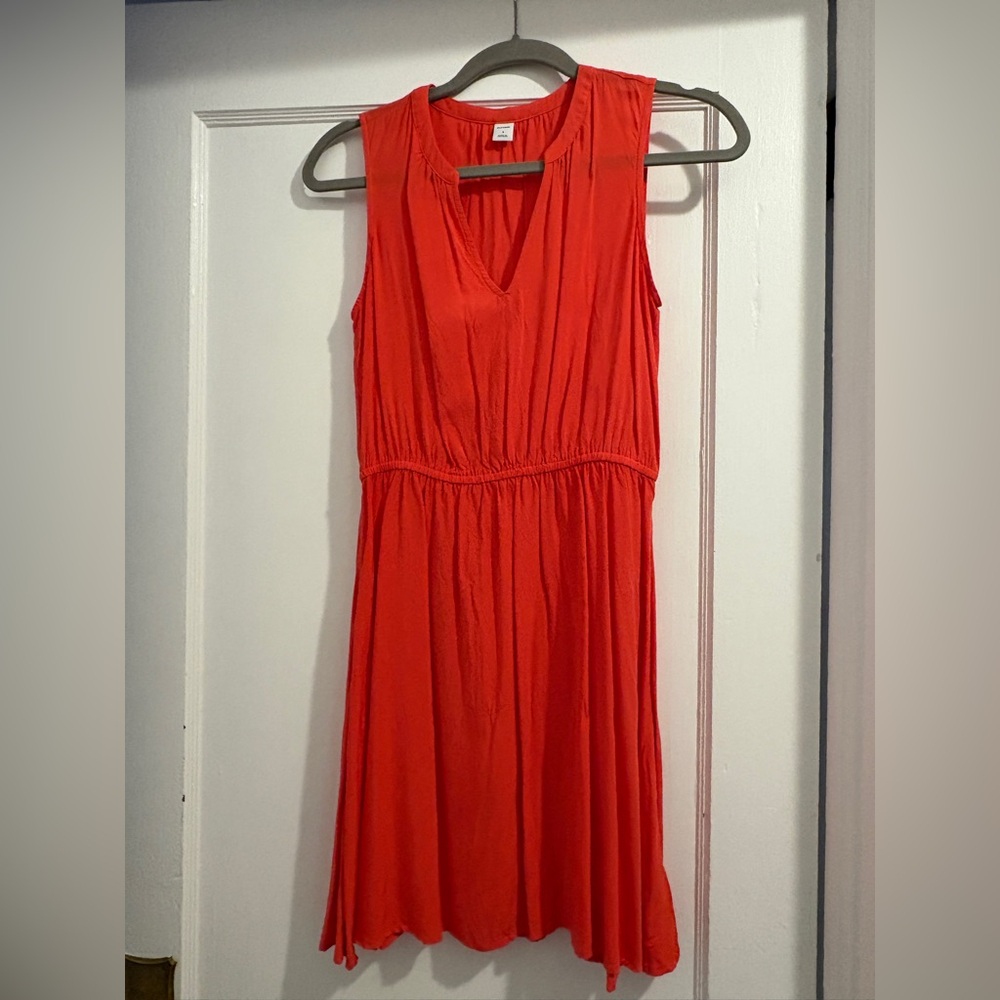 Old Navy coral sleeveless dress